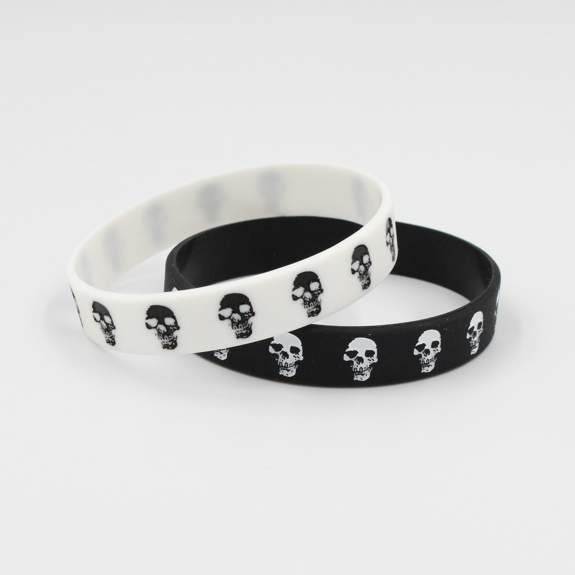 1PC New Casual Skull Silicone  - Women Fashion Now review and price