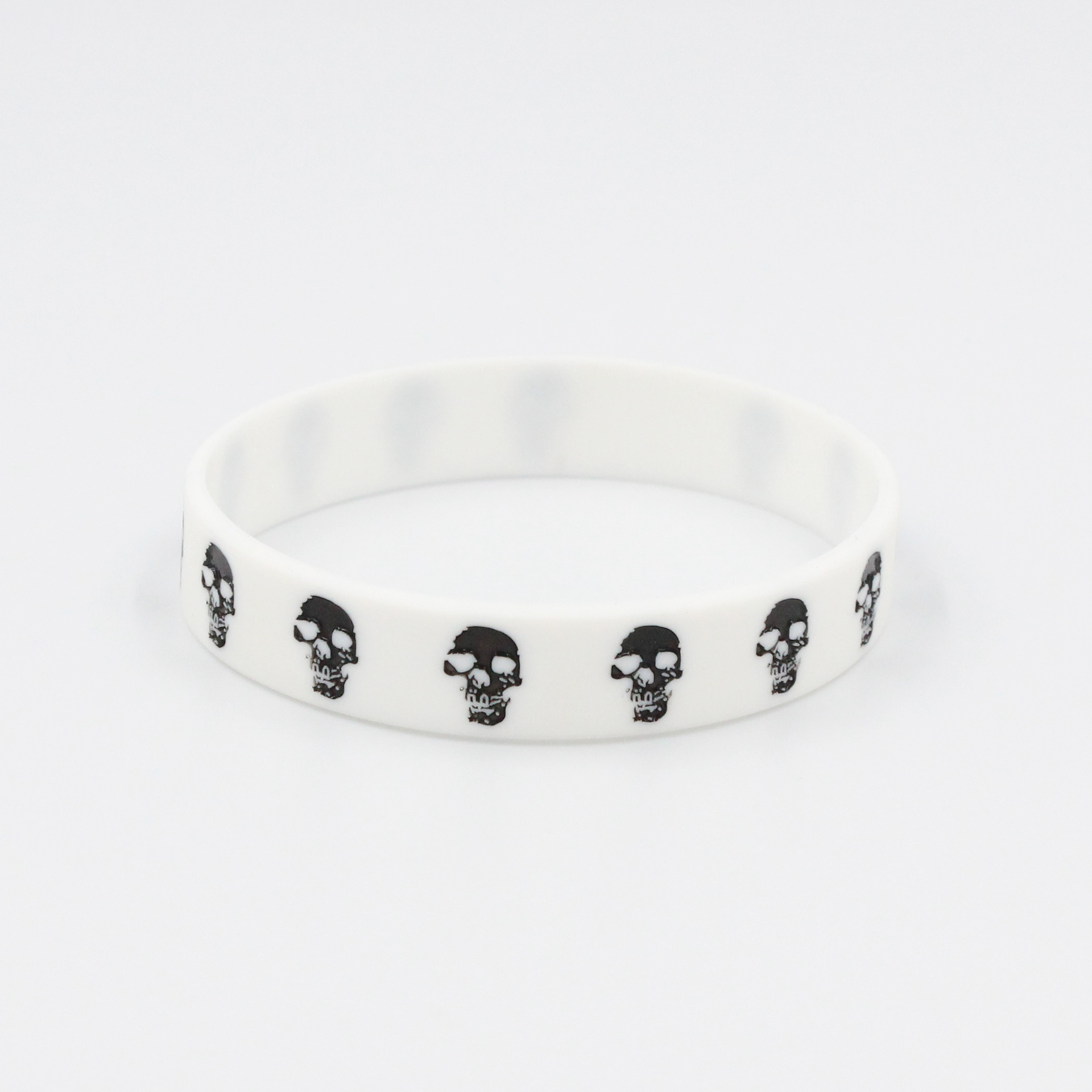 1PC New Casual Skull Silicone  - Women Fashion Now review and price